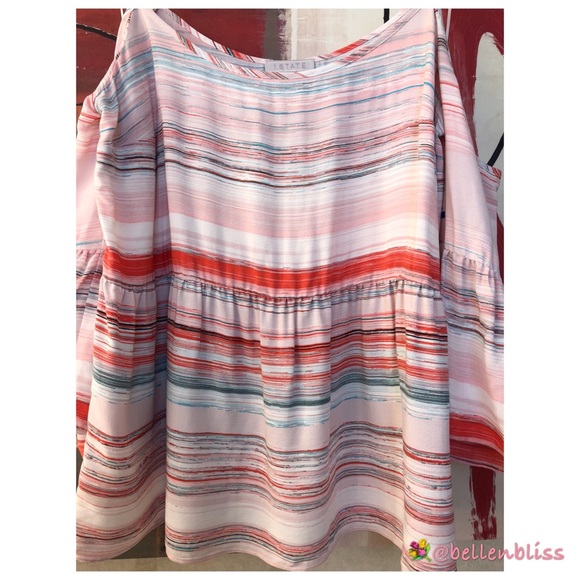 Cold Shoulder Blouse Ruffle Sleeve, Sz XL - Picture 3 of 8